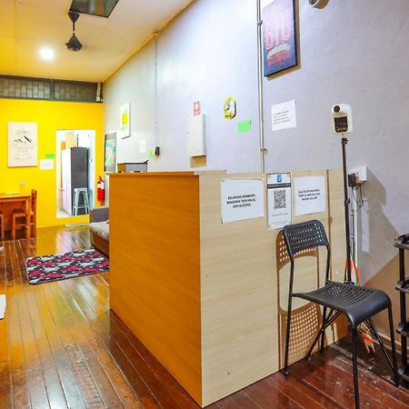 Spot On 90610 Loft Waterfront Hotel Kuching Exterior photo